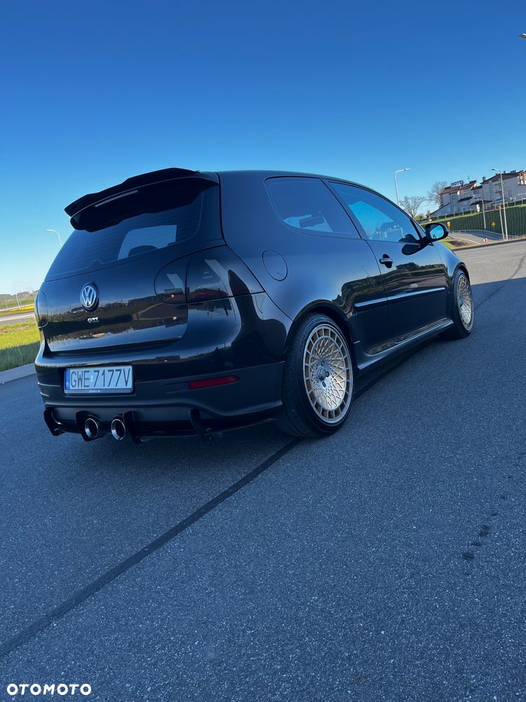 Volkswagen Golf - 13
