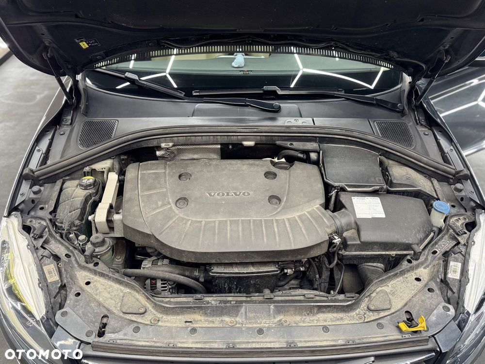 Volvo XC 60 D4 AWD Momentum - 20