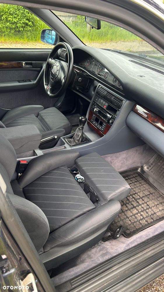 Audi A6 Limousine 2.8 Quattro - 15