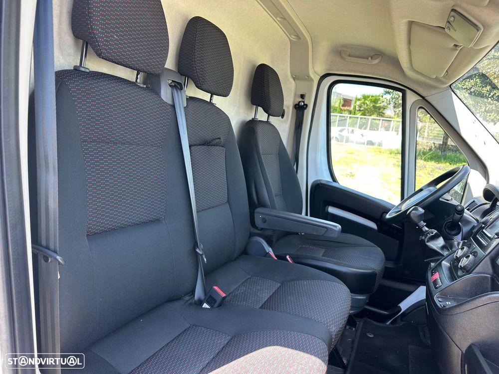 Peugeot Boxer 2.2 BlueHDi 330 L2H1 Premium - 10