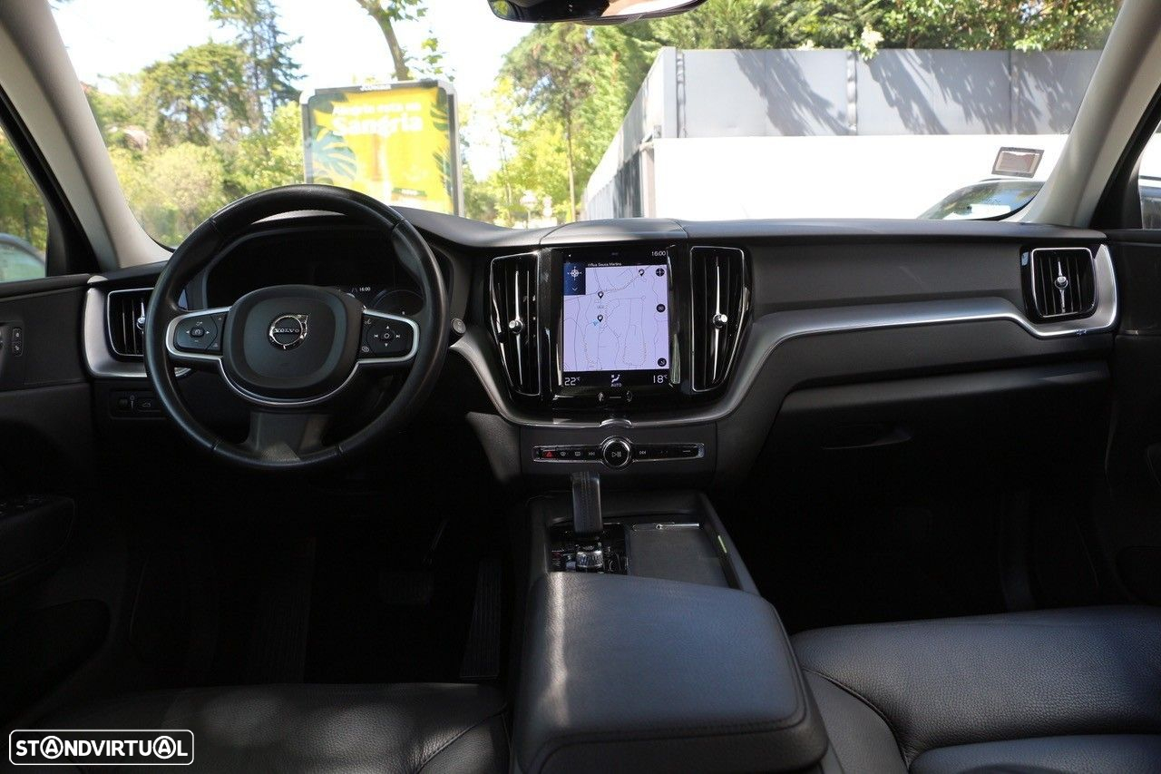 Volvo XC 60 2.0 T6 PHEV Inscription AWD - 15