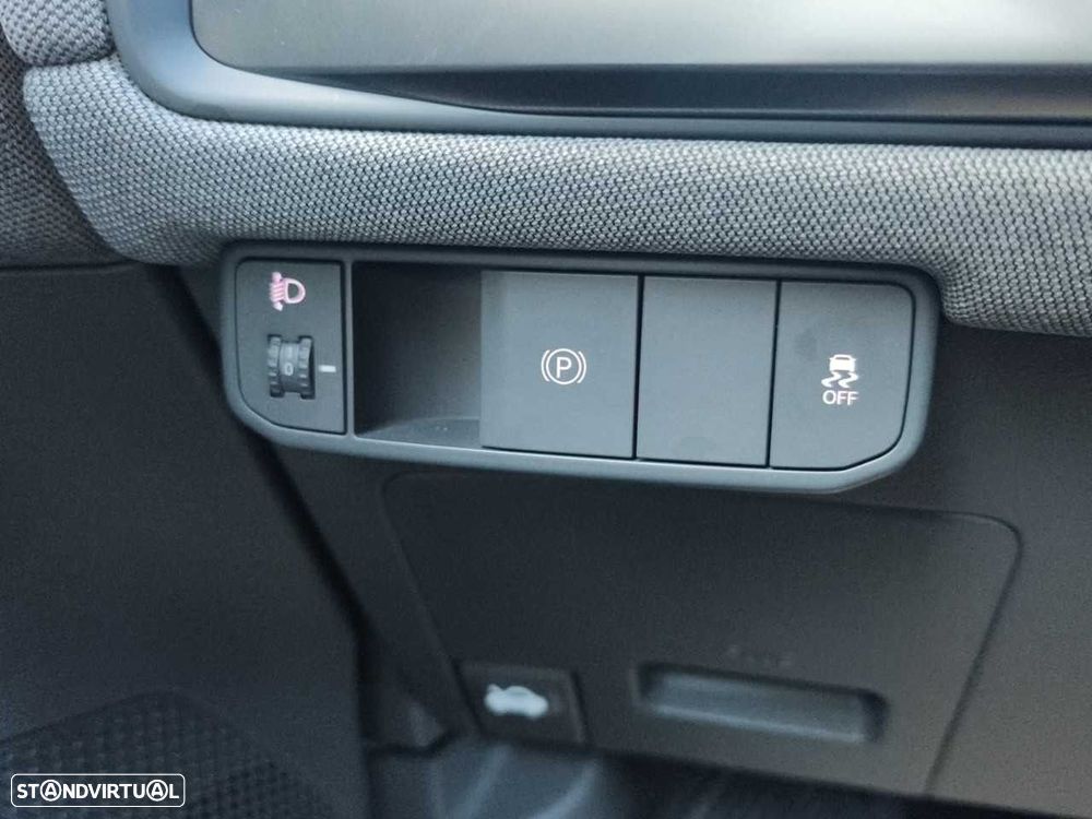 Kia EV3 81.4 kWh Tech - 17