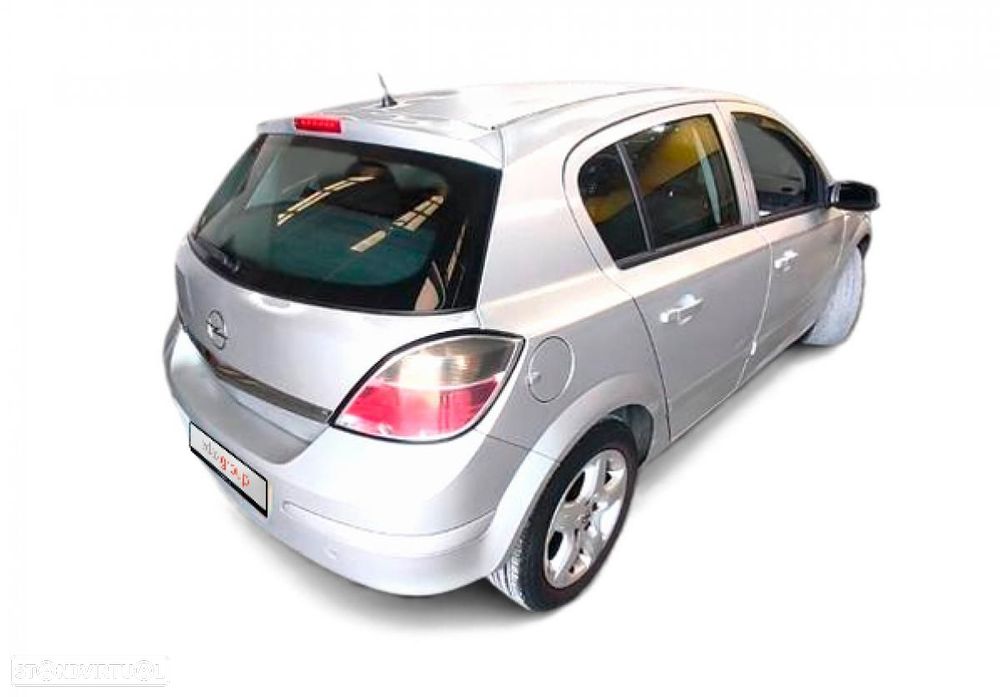 Opel Astra - 2