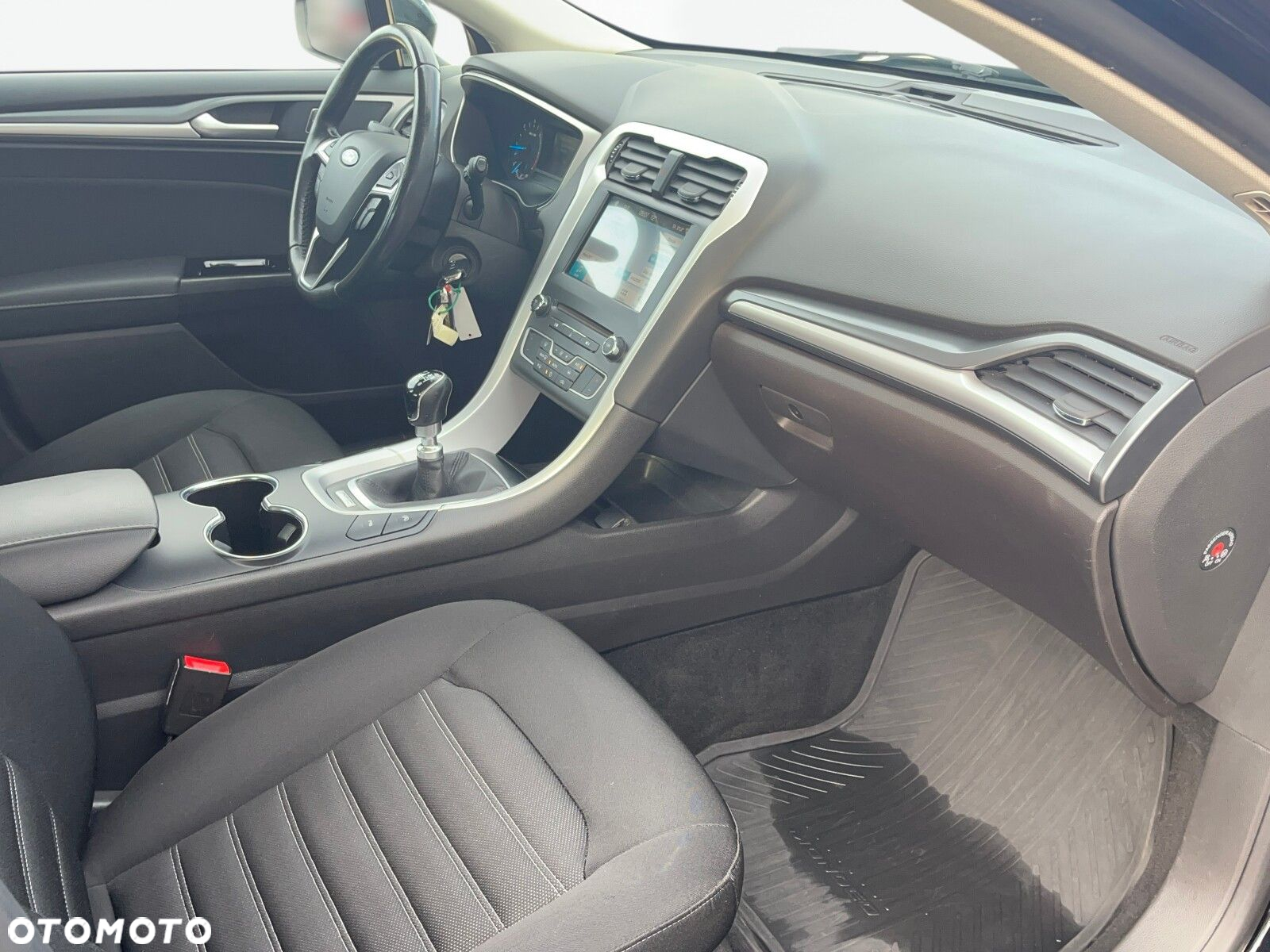Ford Mondeo - 17