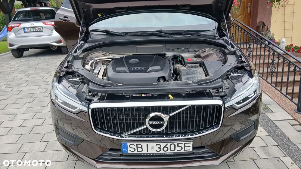 Volvo XC 60 T4 Momentum Pro - 16