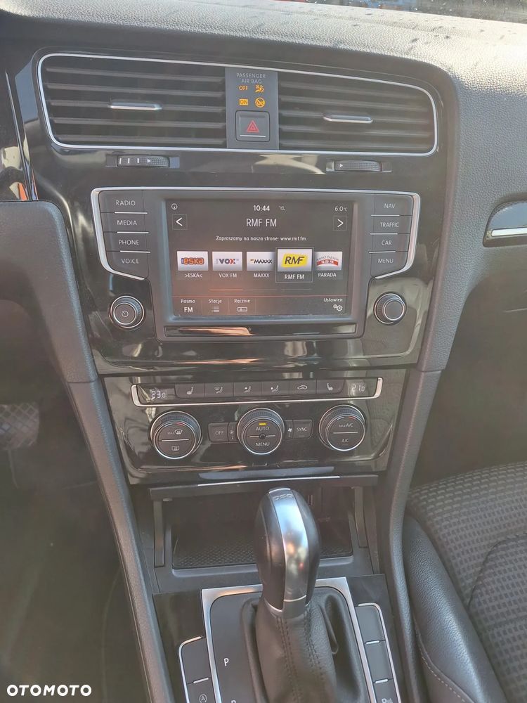 Volkswagen Golf VII 1.4 TSI BMT Highline DSG - 11