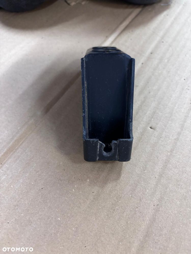 OPEL CROSSLAND X ŚLIZG MOCOWANIE ZDERZAKA LEWY TYŁ EUROPA - 12