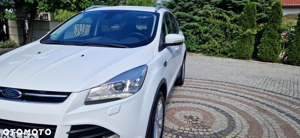 Ford Kuga 2.0 TDCi 4x4 Titanium - 10