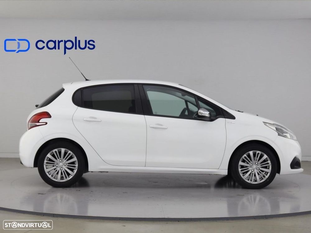 Peugeot 208 1.2 PureTech Active - 8