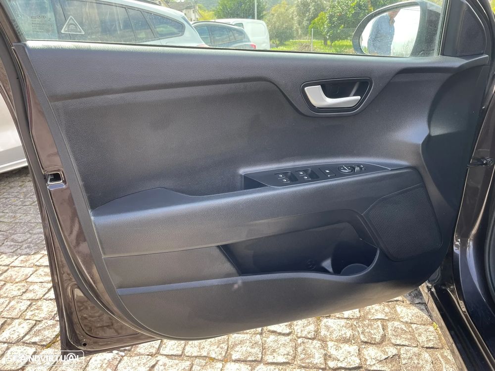 Kia Rio 1.2 CVVT Urban - 7