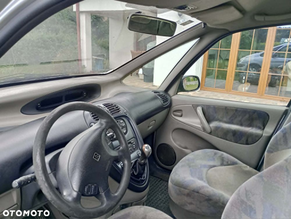 Citroën Xsara Picasso - 7