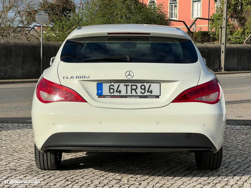 Mercedes-Benz CLA 180 - 6