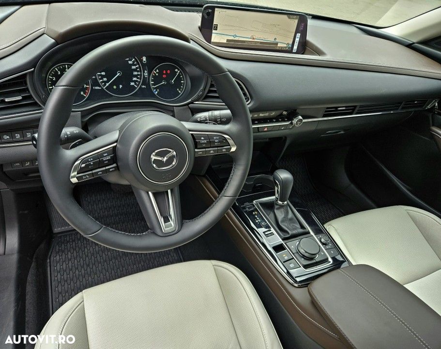 Mazda CX-30 - 16