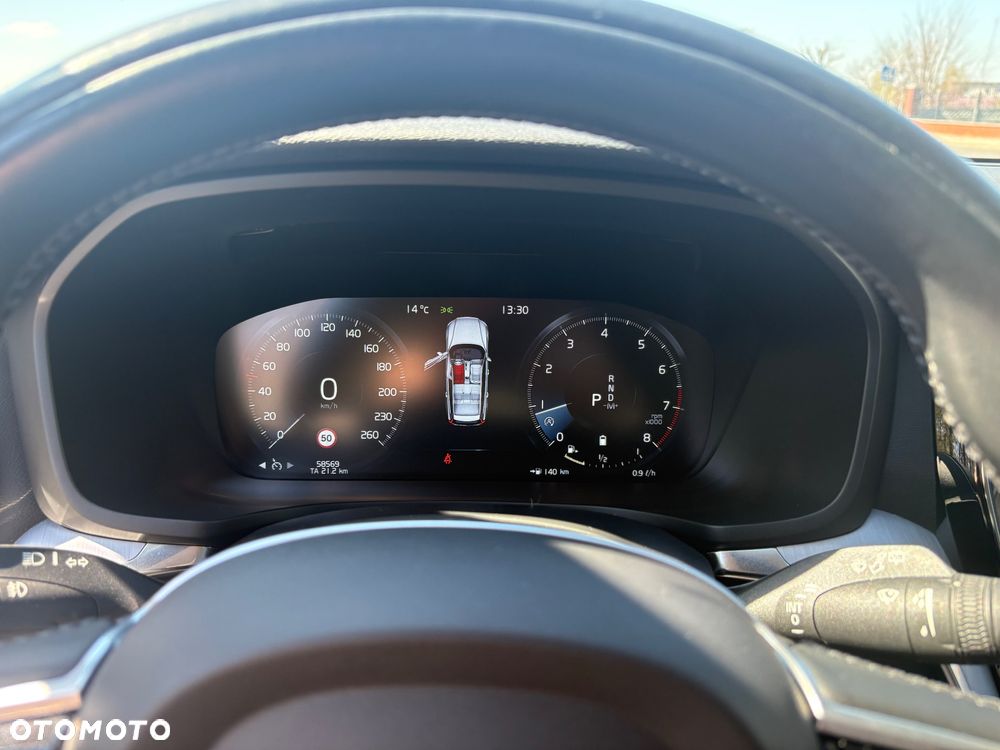 Volvo V60 B3 B Essential - 25