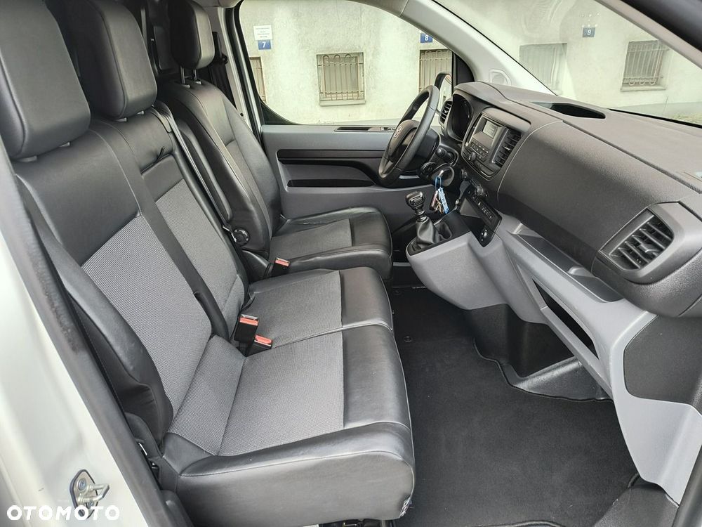 Toyota ProAce - 17