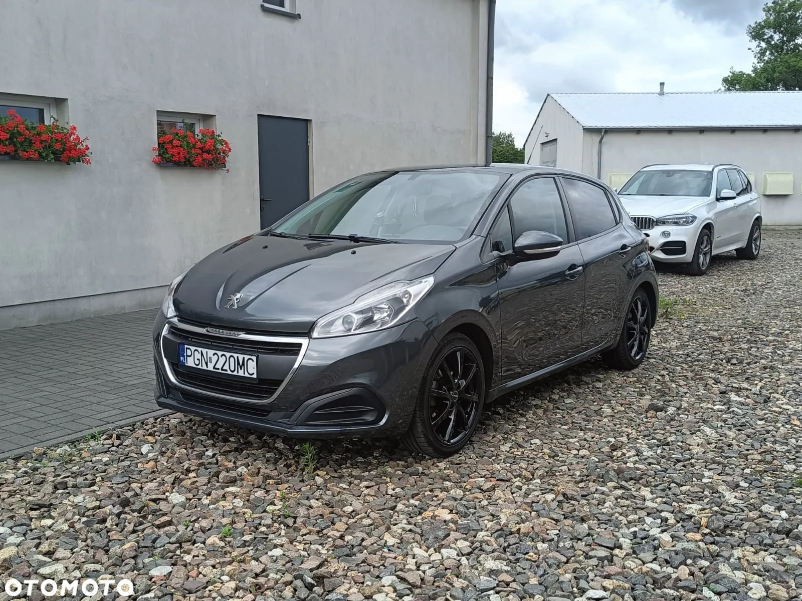 Peugeot 208 1.2 PureTech Allure - 3