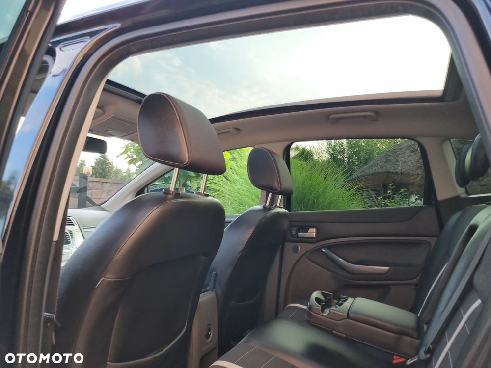 Ford Kuga 2.0 TDCi Titanium - 9