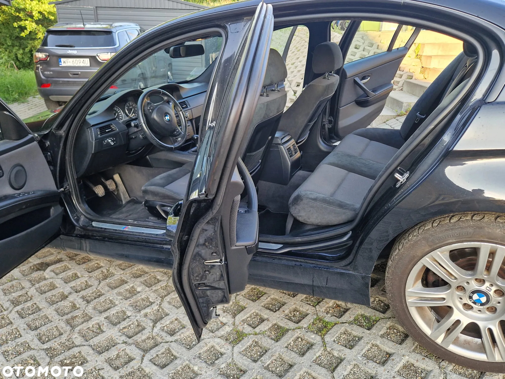 BMW Seria 3 318i - 17