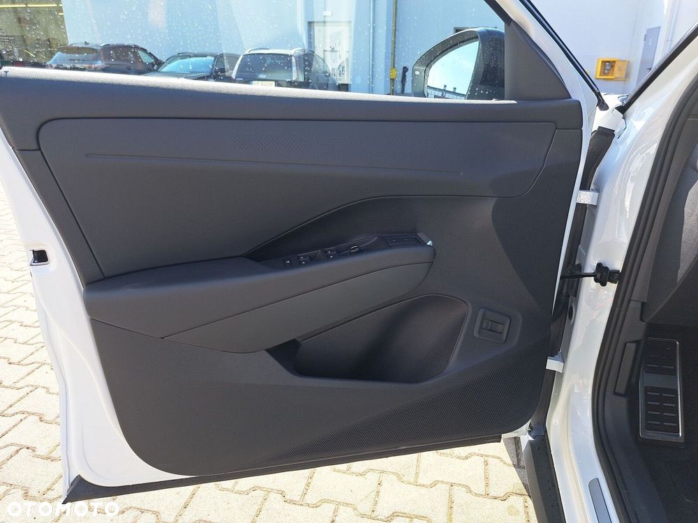 Volkswagen T-Roc - 11