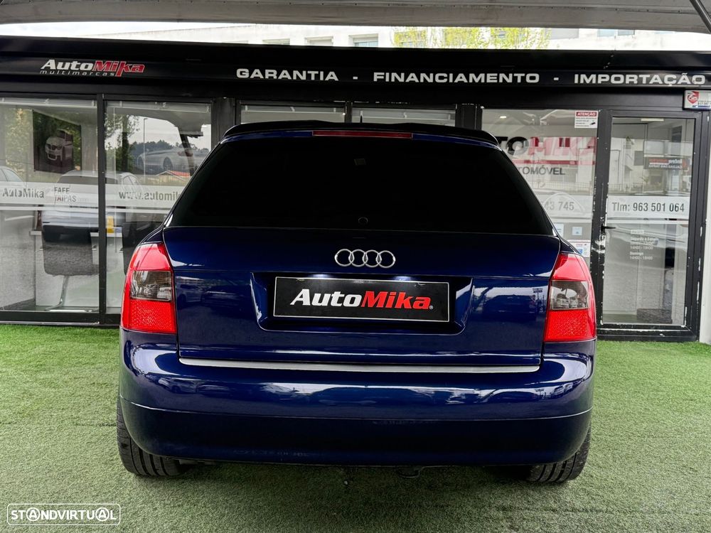 Audi A4 Avant 1.9 TDI m6 S-Line - 19