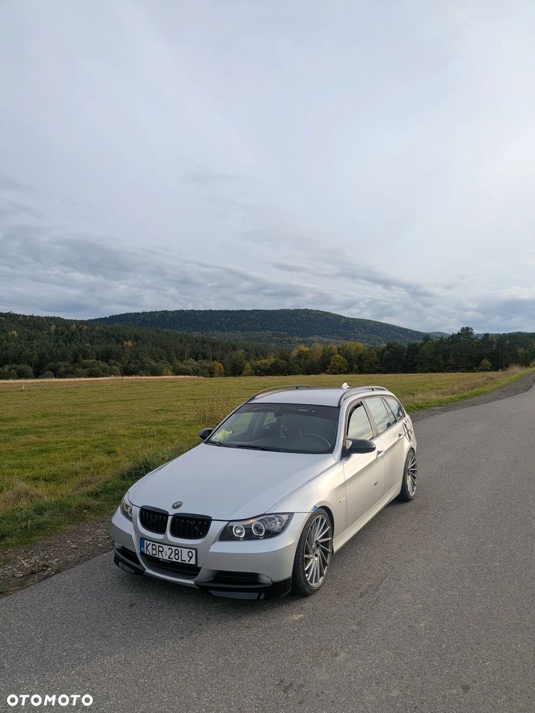 BMW E91 2007 photo 2