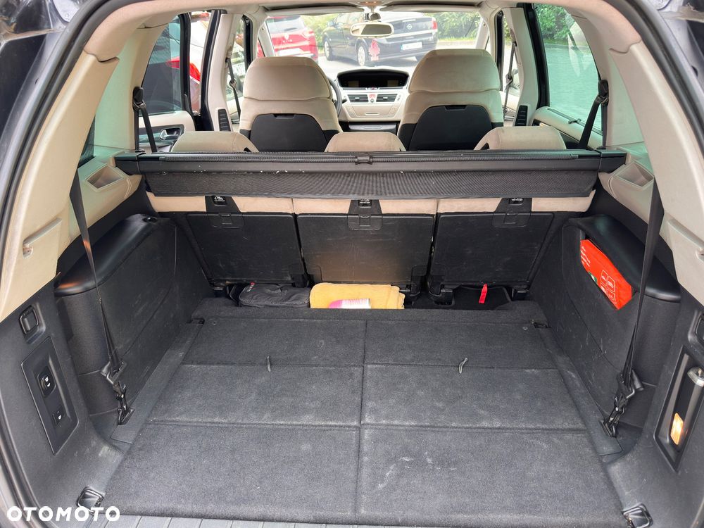 Citroën C4 Grand Picasso 2.0 HDi Equilibre Navi Exclusive MCP - 11
