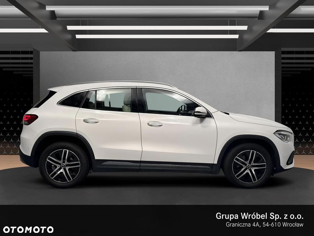 Mercedes-Benz GLA 200 Progressive - 6