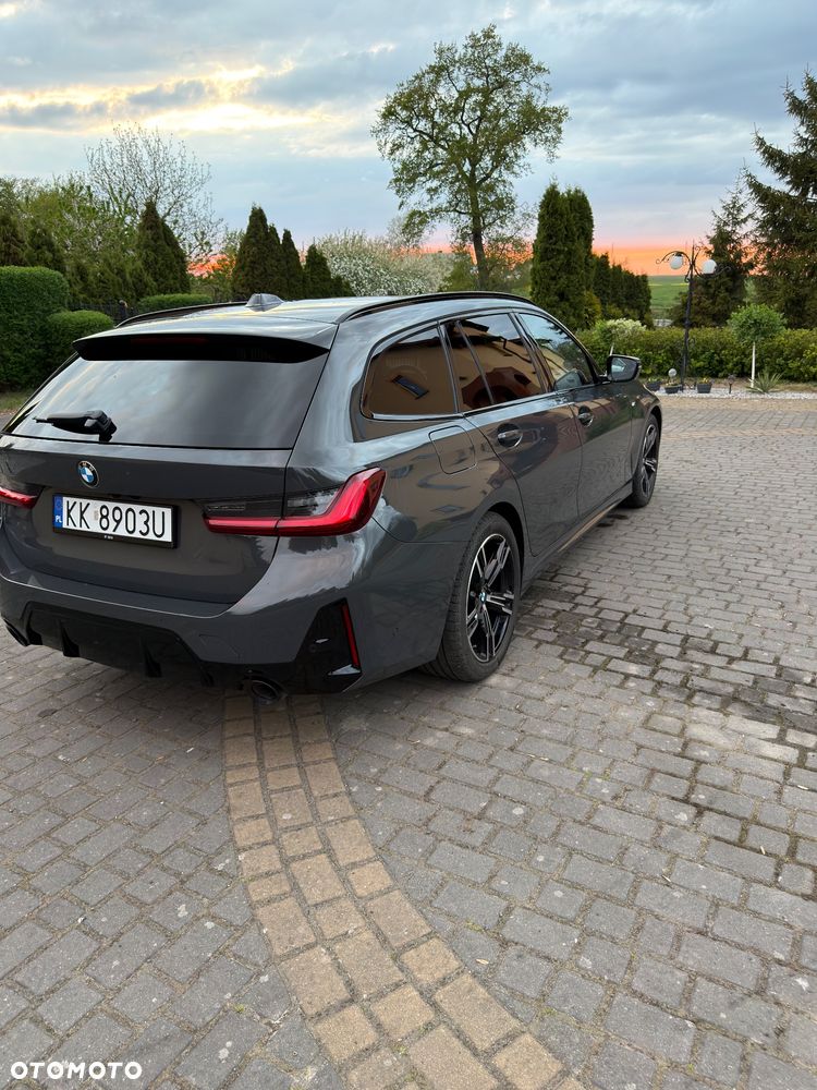 BMW Seria 3 320d xDrive MHEV M Sport sport - 26