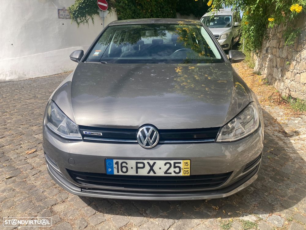 VW Golf 1.6 TDi BlueMotion Confortline - 3