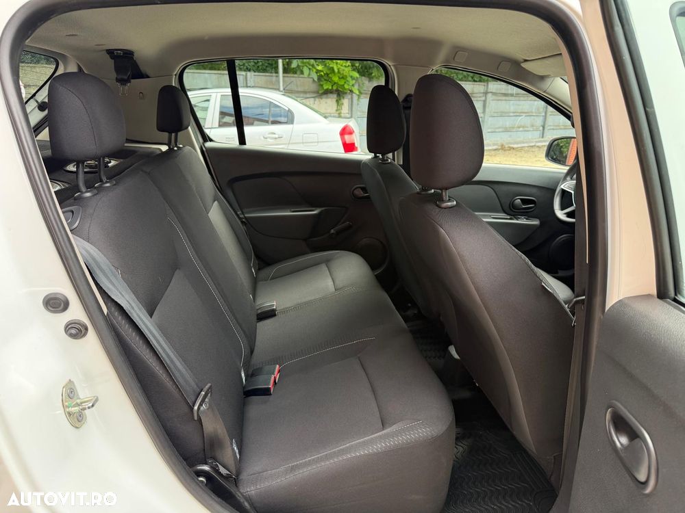 Dacia Sandero - 22