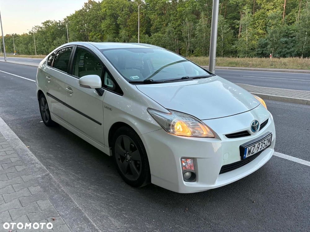 Toyota Prius - 1