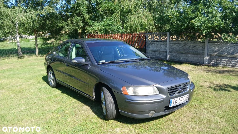 Volvo S60 2.4D Summum - 4