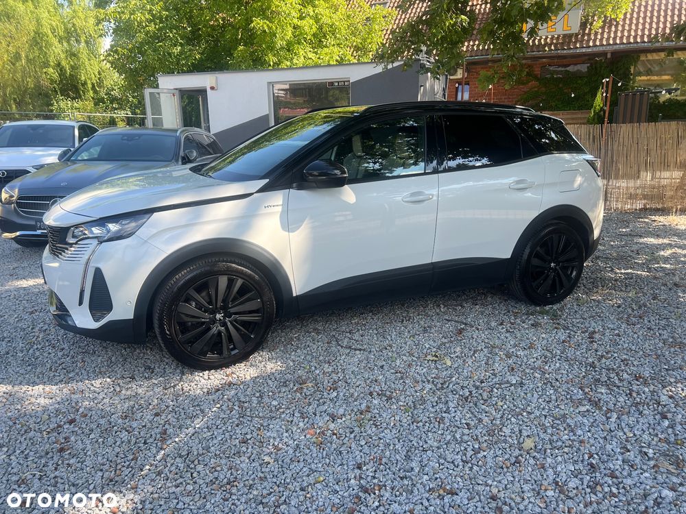 Peugeot 3008 Plug-In Hybrid 225 e-EAT8 GT - 13