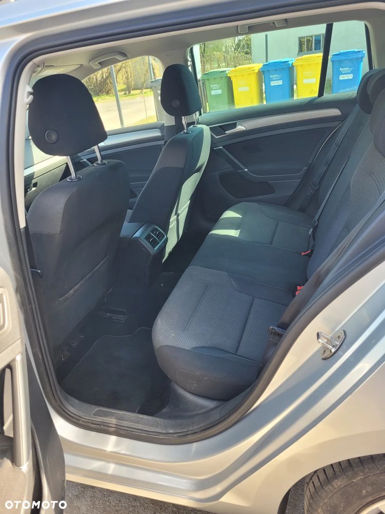Volkswagen Golf 1.6 TDI DPF Comfortline - 13