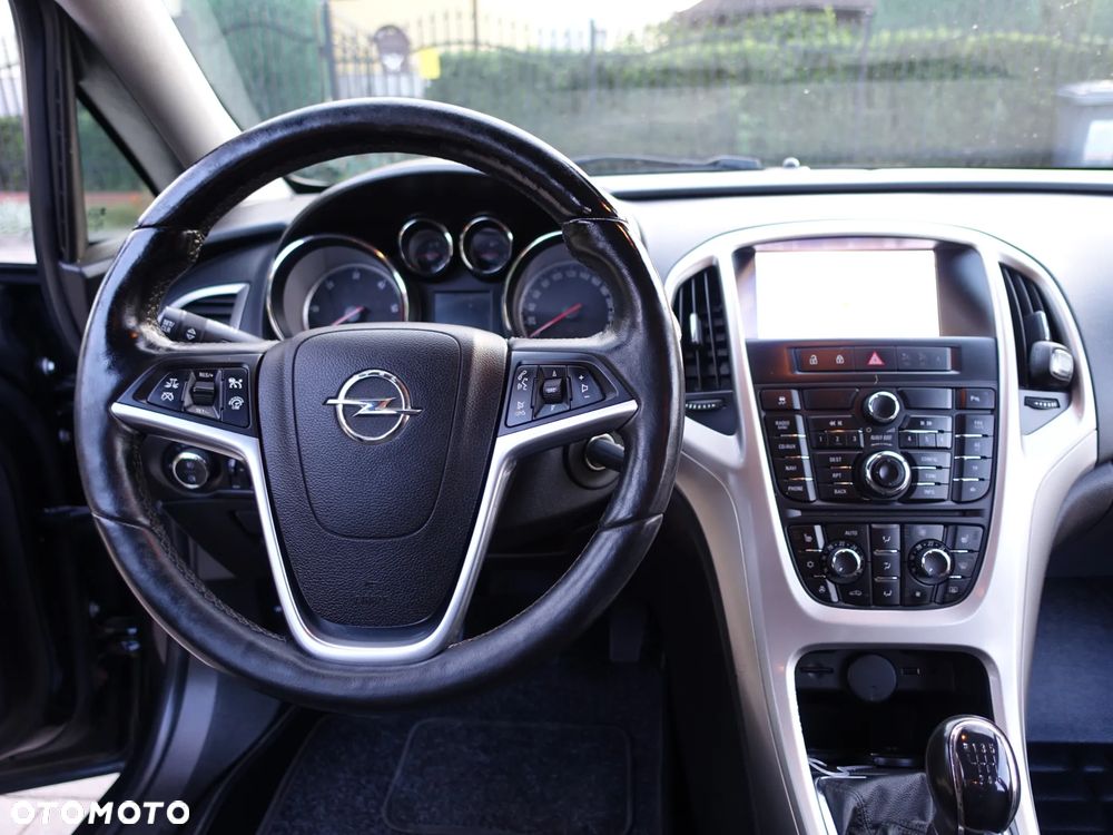 Opel Astra - 14