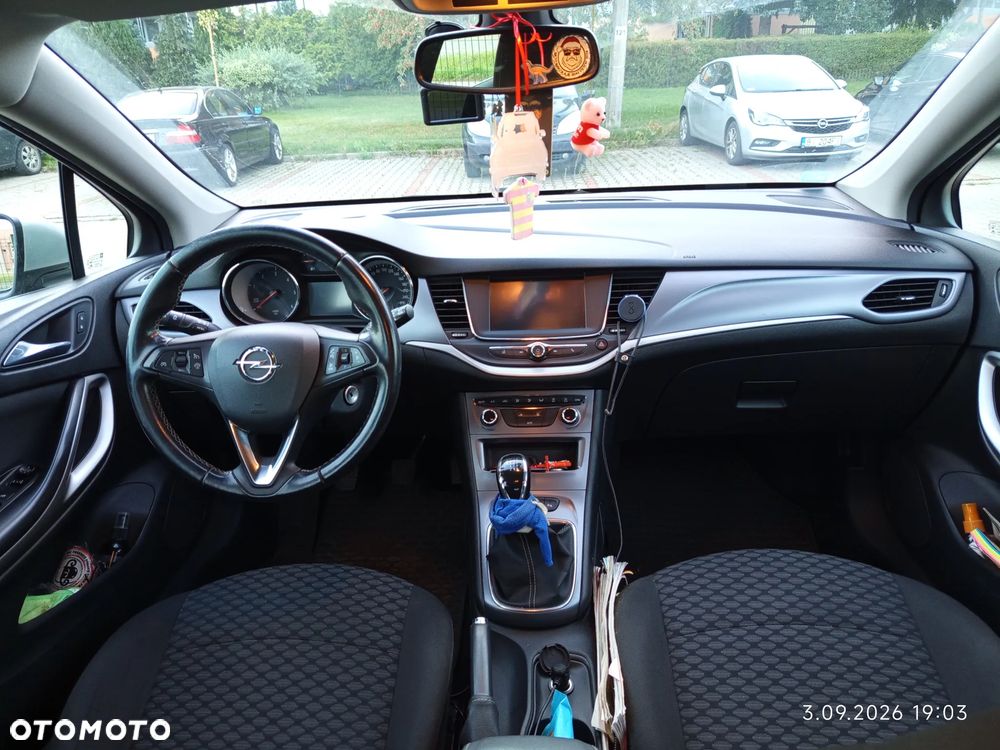 Opel Astra 1.6 CDTI Dynamic - 13
