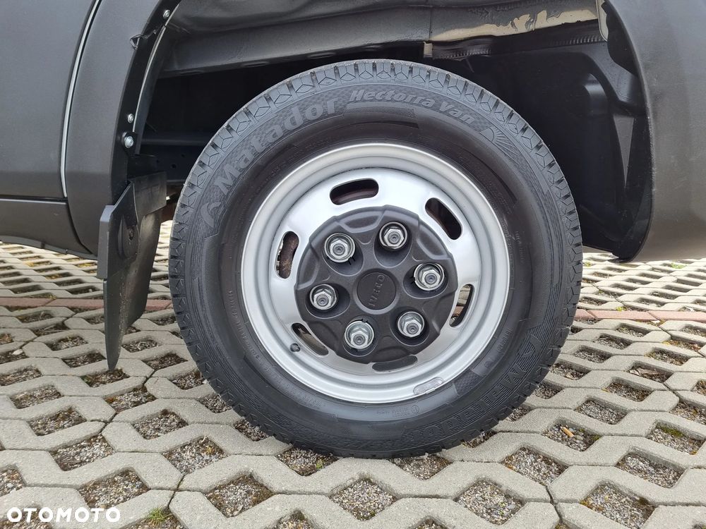 Iveco Daily 50-180 3.0 HPi 180KM 9-Palet Skrzynia dł 4.7 Firanka - 16