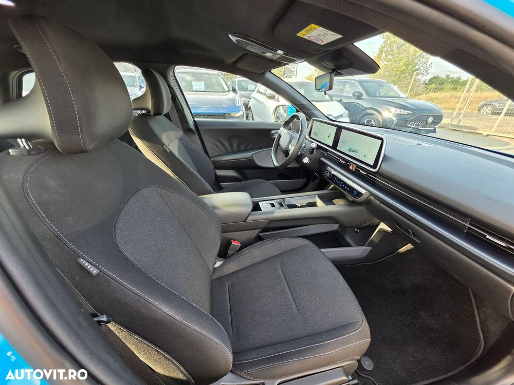 Hyundai IONIQ 53 kWh - 11