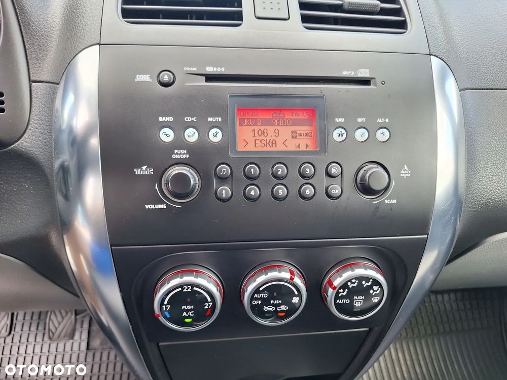 Suzuki SX4 1.6 VVT 4x4 Comfort - 17