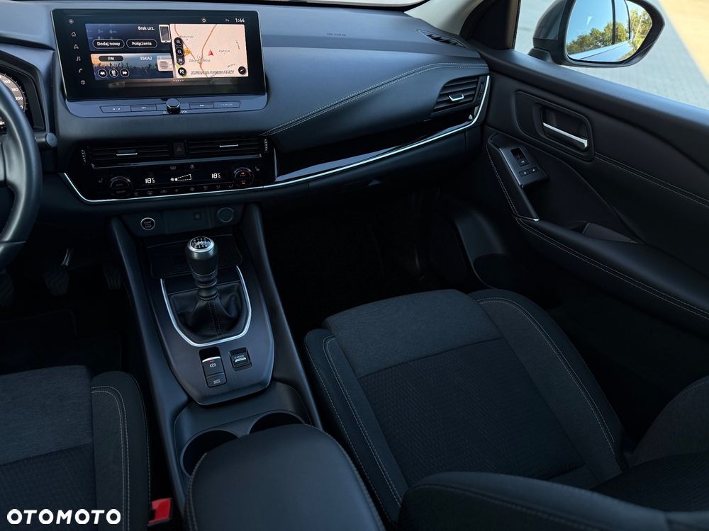 Nissan Qashqai 1.3 DIG-T mHEV N-Connecta - 17