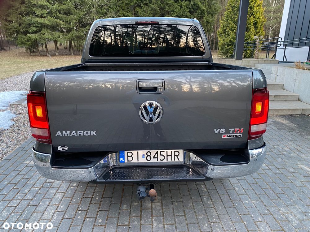 Volkswagen Amarok 3.0 V6 TDi 4MOTION Highline - 6