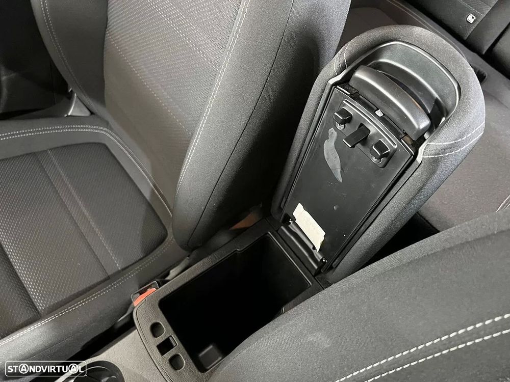 Fiat Tipo Station Wagon 1.3 M-Jet Lounge - 16