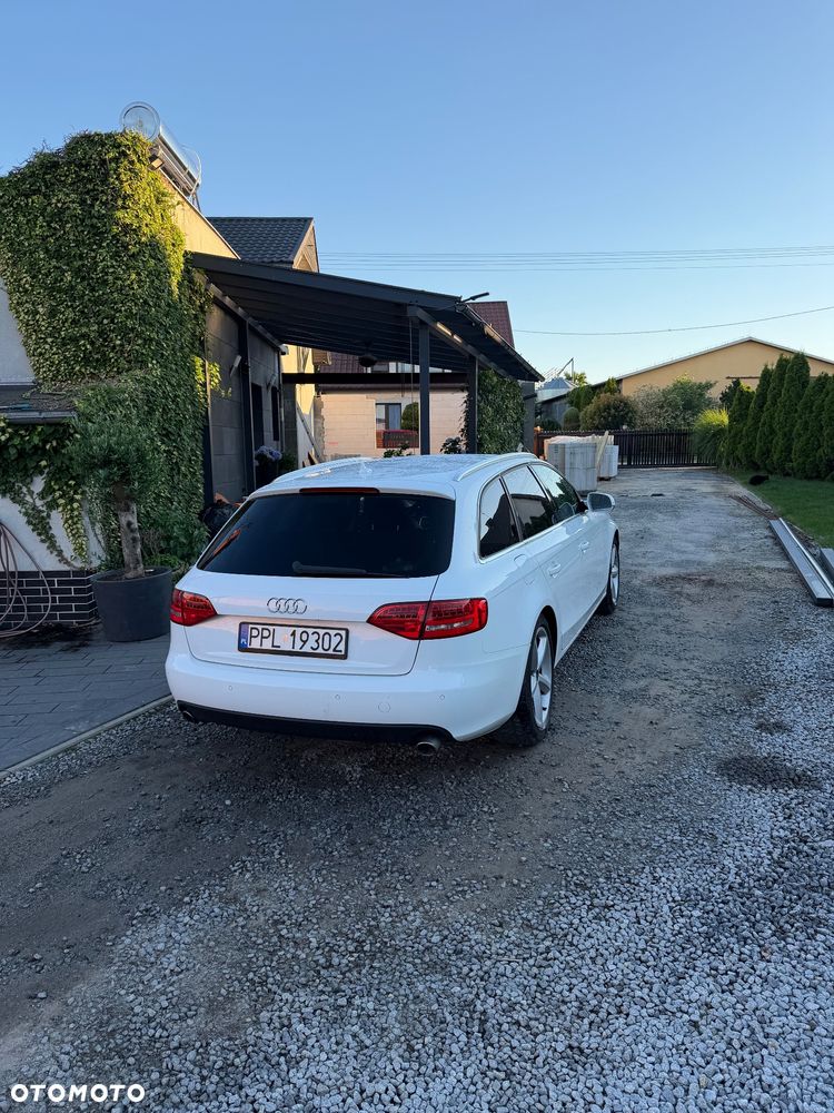 Audi A4 Avant 3.0 TDI Quattro S tronic - 4