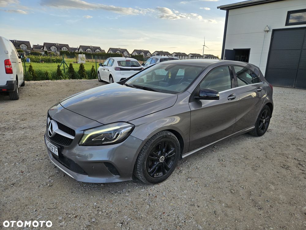 Mercedes-Benz Klasa A 180 (BlueEFFICIENCY) 7G-DCT Urban - 39
