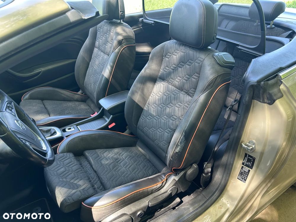 Opel Cascada - 8