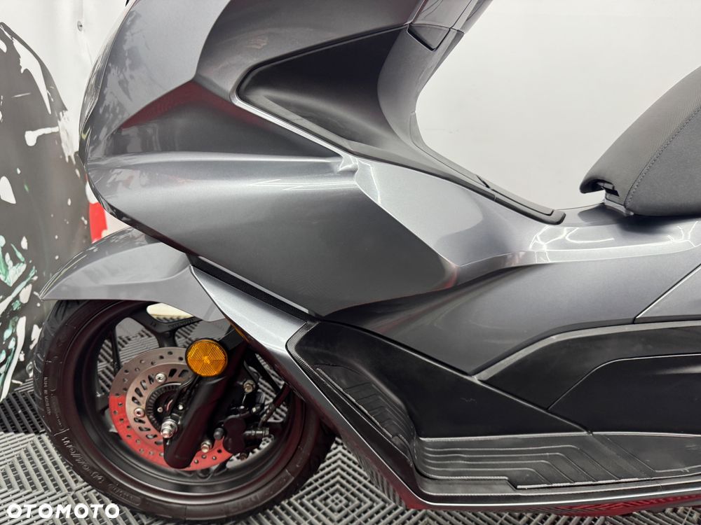 Honda PCX - 11