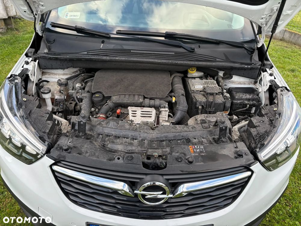 Opel Crossland X - 9
