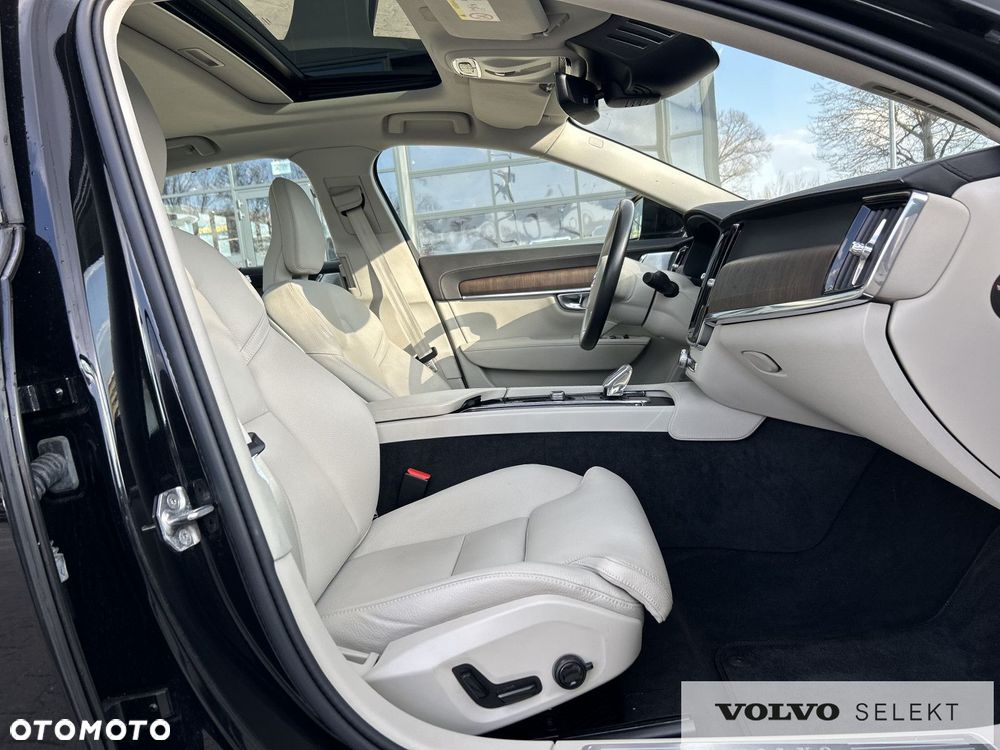 Volvo S90 - 23