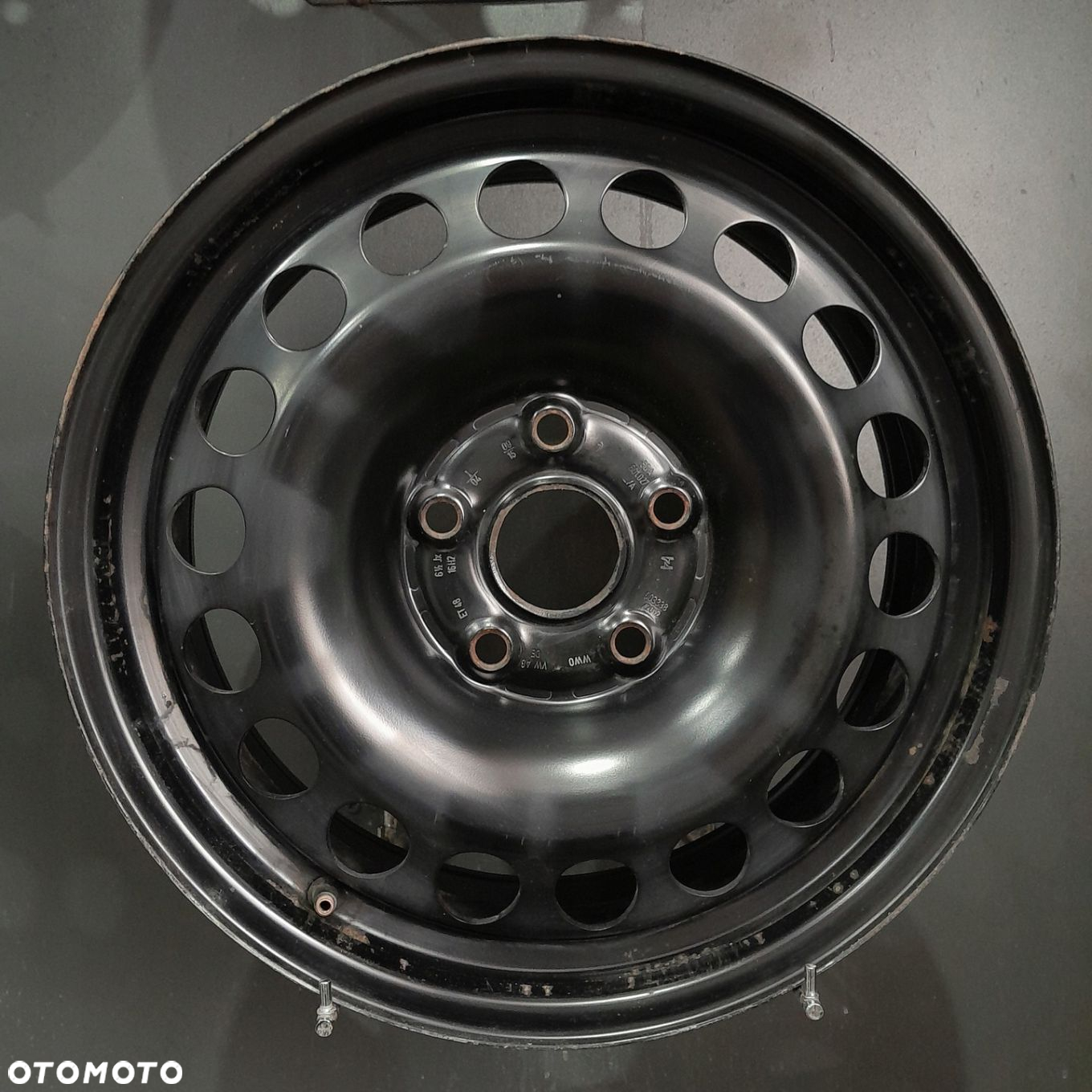 Felgi 16 5x112 Volkswagen Golf VII VI V, Caddy, Seat Leon III F14463-34 - 5