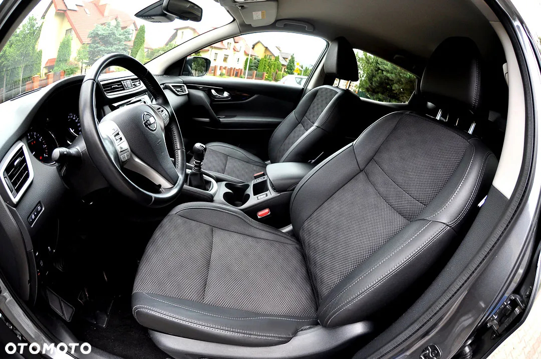 Nissan Qashqai 1.6 DIG-T Tekna - 21